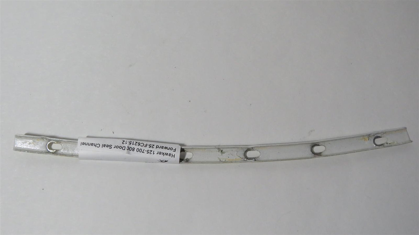 Hawker 125-700 800 Door Seal Channel Forward 25-FC6215-12