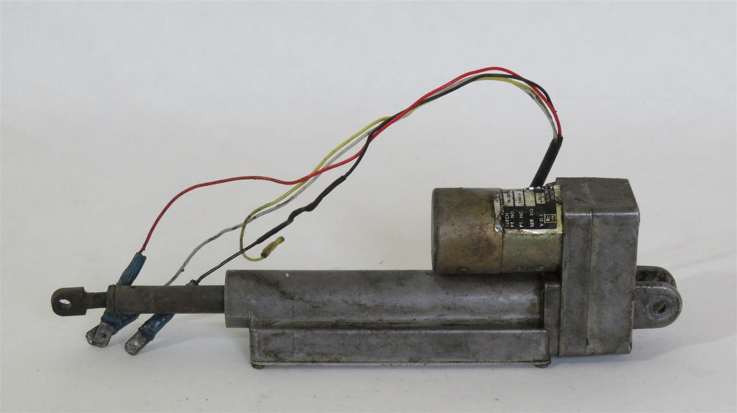 Beechcraft 95-B55 Baron Cowl Flap Actuator 28V 96-380021-17