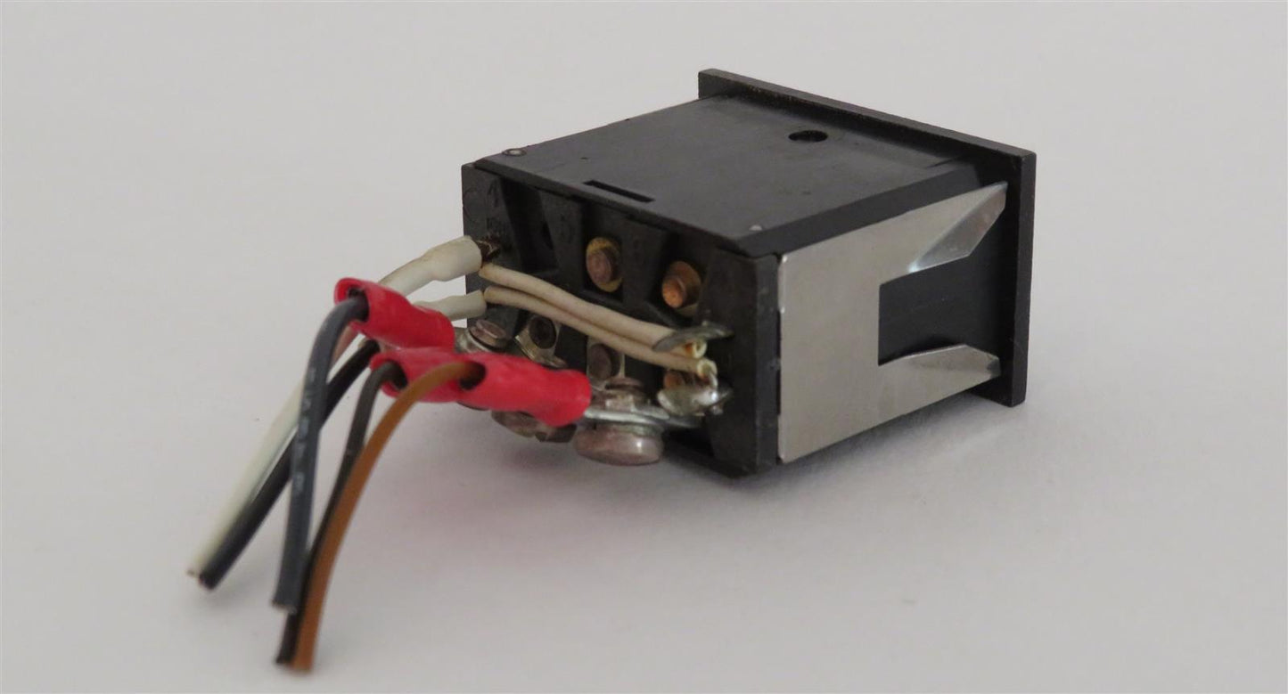 Piper PA-46-310P Malibu Yaw Damper Switch 688-309 8941-K738