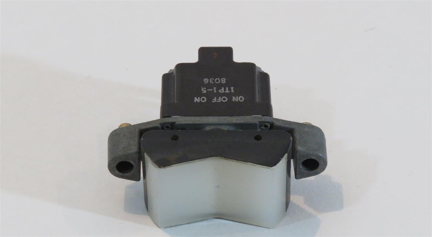 Hawker 125-700 800 Upper Control Panel Rocker Switch 1TP1-5
