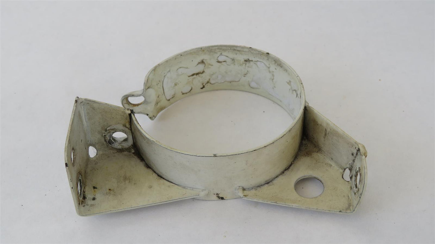 Beechcraft 95-B55 Baron LH Inboard Main Landing Gear Door Clamp 35-815004