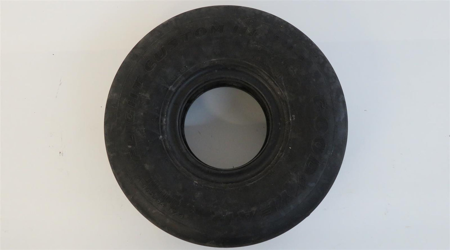 Piper PA-46-310P Malibu Nose Gear TIRE 5.00x5,6 ply Type III McCreary 451734 alt 505C66-5