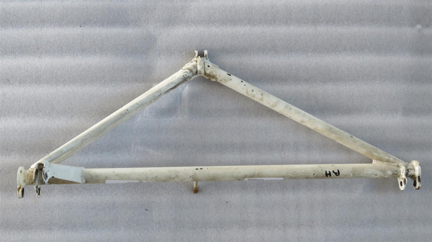 Beechcraft 95-B55 Baron RH Main Landing Gear Retract Brace 35-815155-611