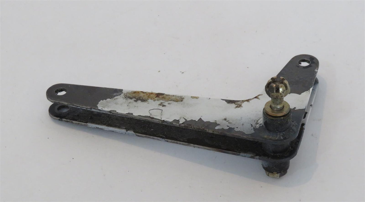 Piper PA-46-310P Outboard Flap Drive Bellcrank Assy 82907-02