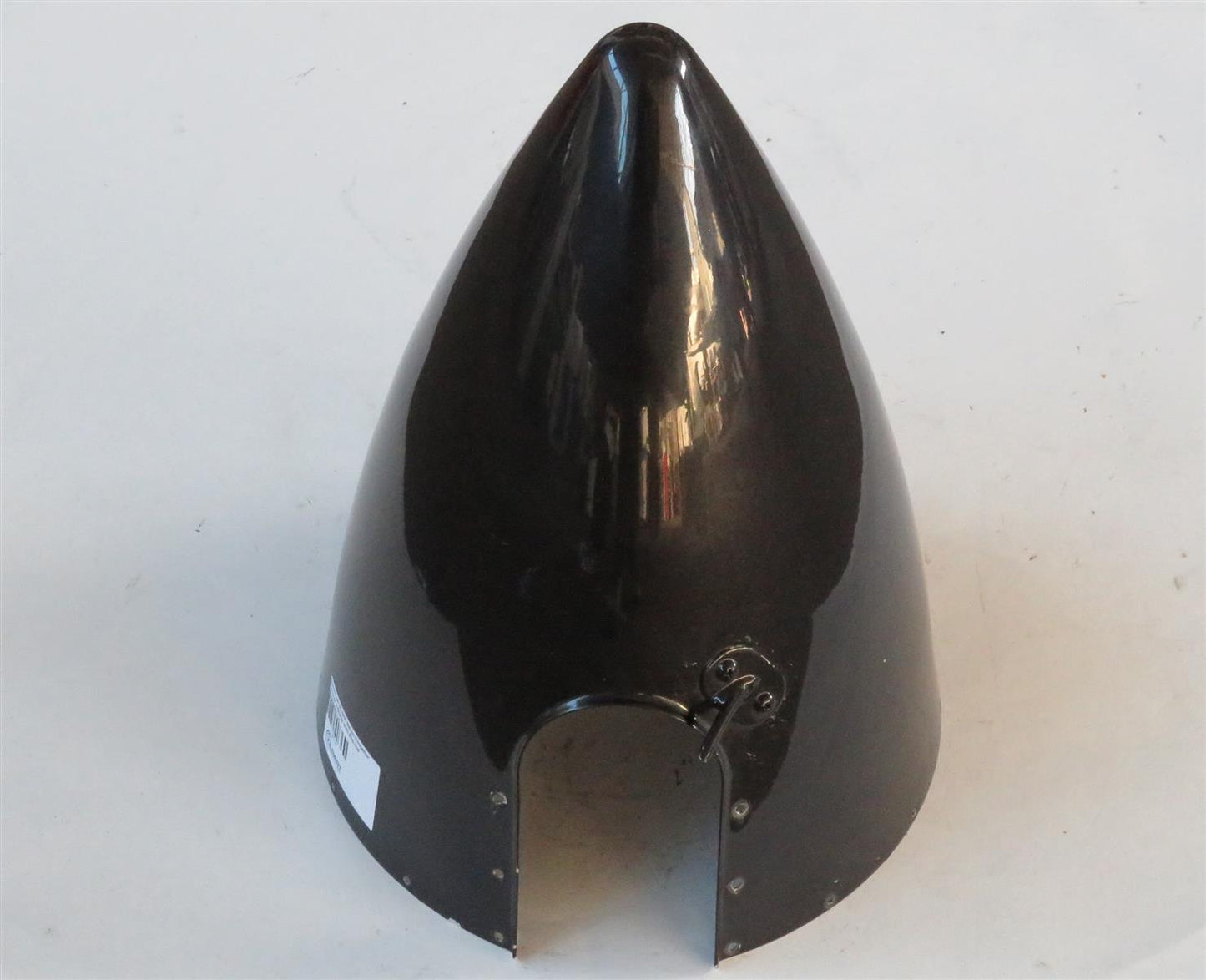 Beechcraft 95-B55 Baron Propeller Spinner 2-Blade with Anti-Ice 96-960006-18