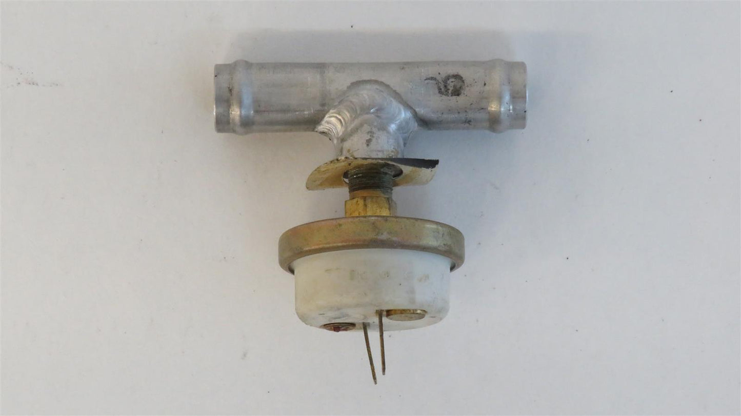 Piper PA-46-310P Malibu SWITCH ASSEMBLY Pressure 84524-02 84524-002