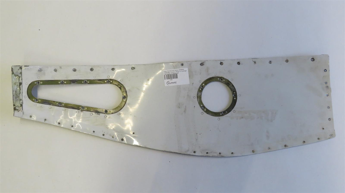 Piper PA-46-310P Malibu FAIRING ASSEMBLY Bottom Wing To Fuselage Left 84666-02 84666-002