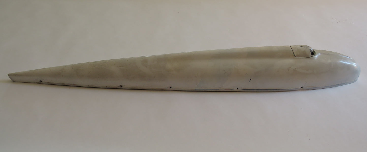 Cessna 150 Wing Tip 0523700 or 0523701-4