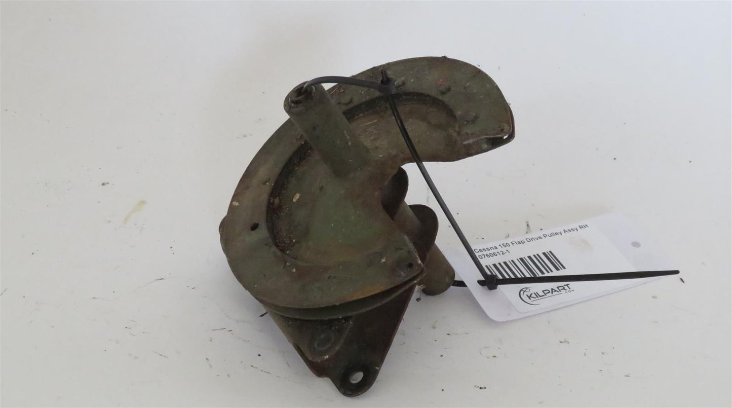 Cessna 150 Flap Drive Pulley Assy RH 0760612-1