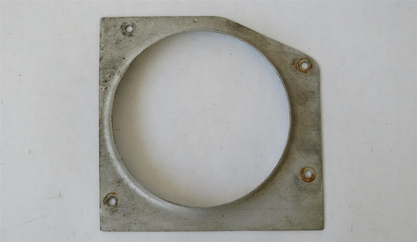 Beechcraft 95-B55 Baron RH Unfeathering Accumulator Support 96-960011-4