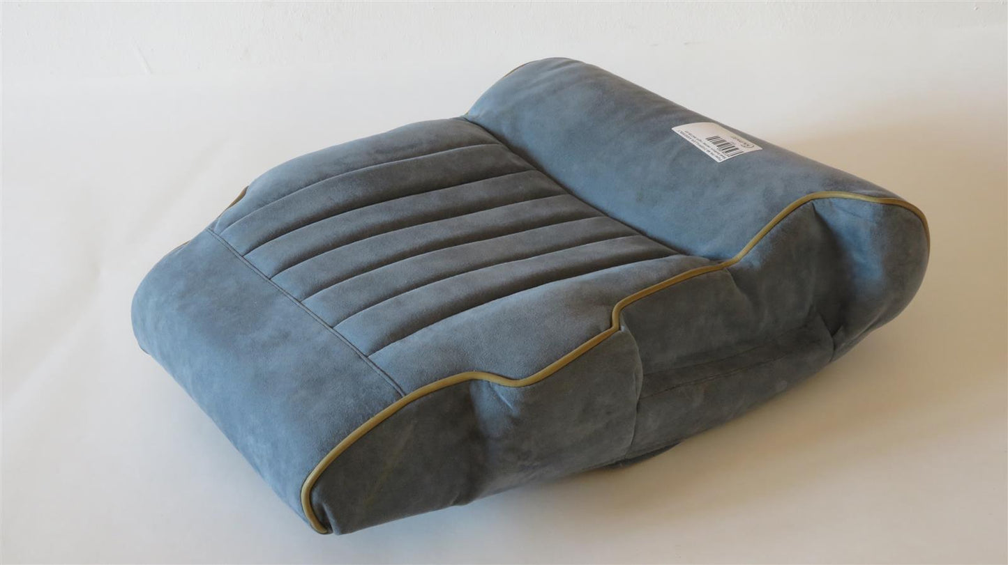 Piper PA-46-310P Malibu FILLER ASSEMBLY Seat bottom center right 84728-03 84728-003