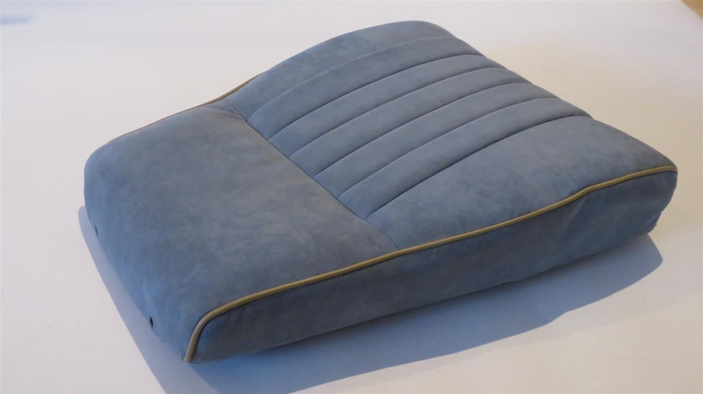 Piper PA-46-310P Malibu COVER ASSEMBLY Seat back left 85103-02 85103-002