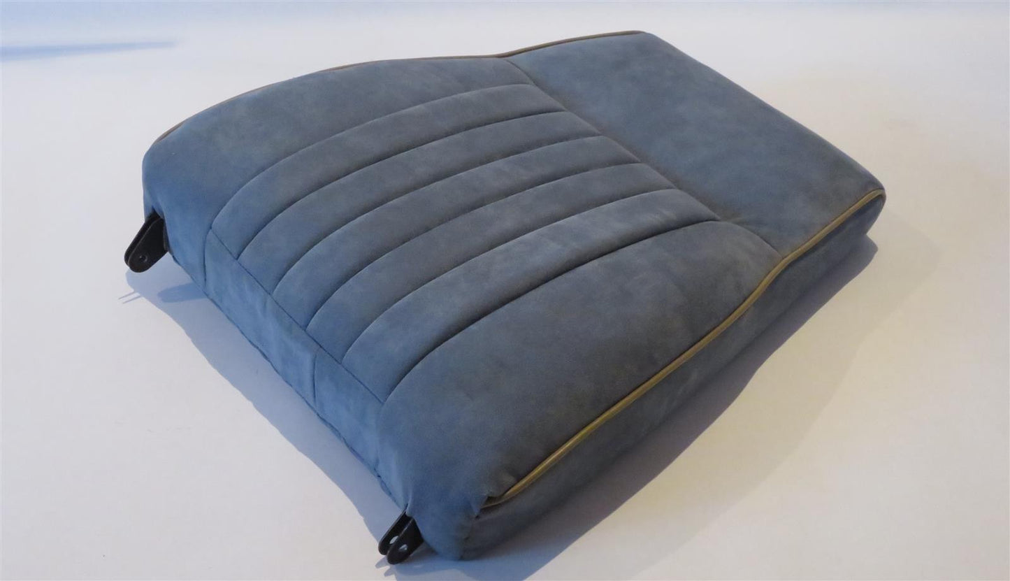 Piper PA-46-310P Malibu COVER ASSEMBLY Seat back left 85103-02 85103-002