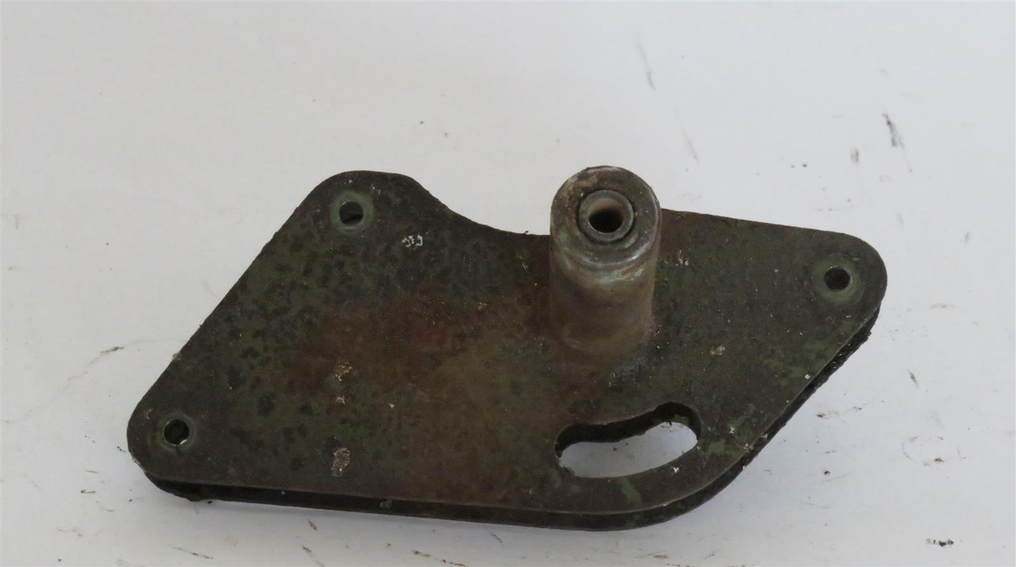 Cessna 150 172 182 Aileron Bellcrank Assy RH 0523223-1