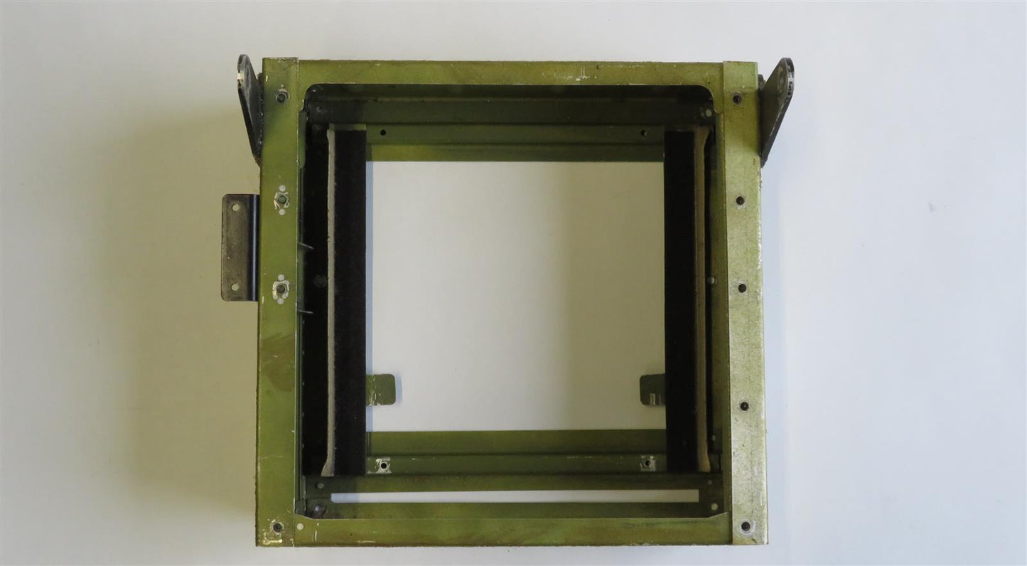 Piper PA-46-310P Malibu PEDESTAL ASSEMBLY Right Seat 84722-03 84722-003