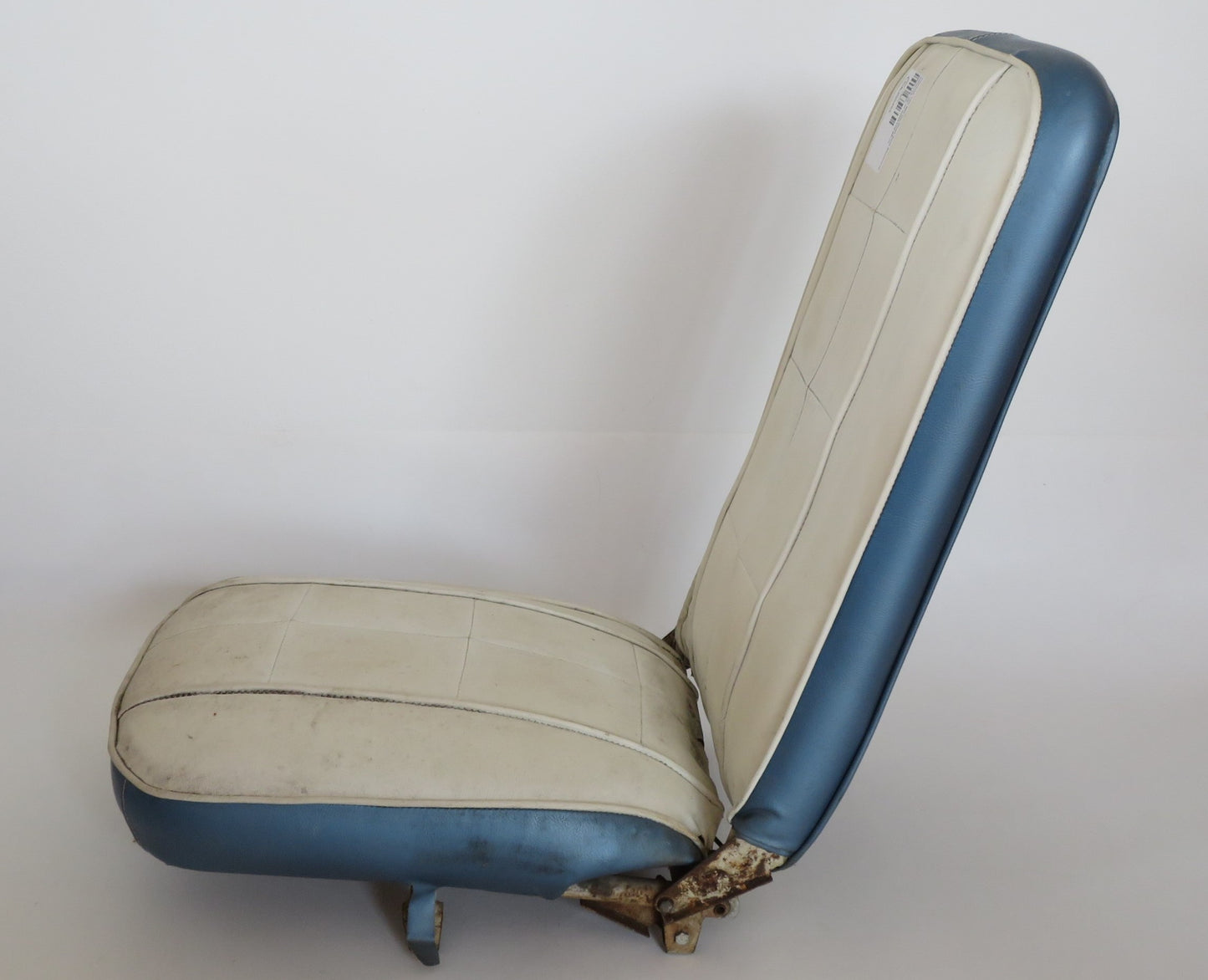 Cessna 150 RH Co-Pilot Seat Reclining 0400118-36 or 0400118-66 or 0400118-90