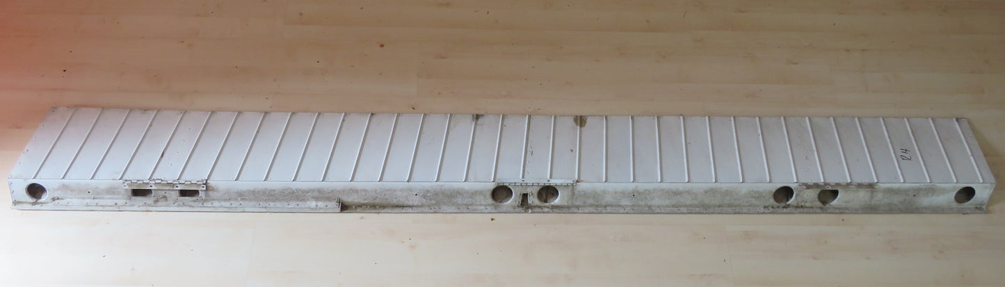 Cessna 150 Aileron Assembly RH 0523800-1