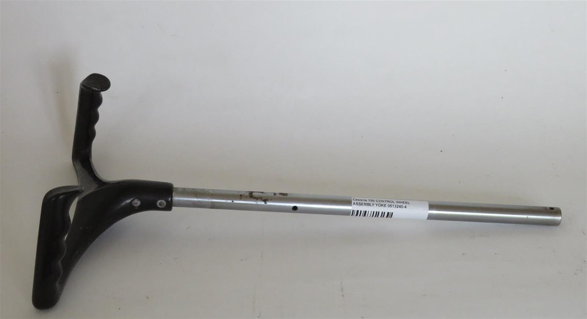 Cessna 150 CONTROL WHEEL ASSEMBLY YOKE 0513240-4