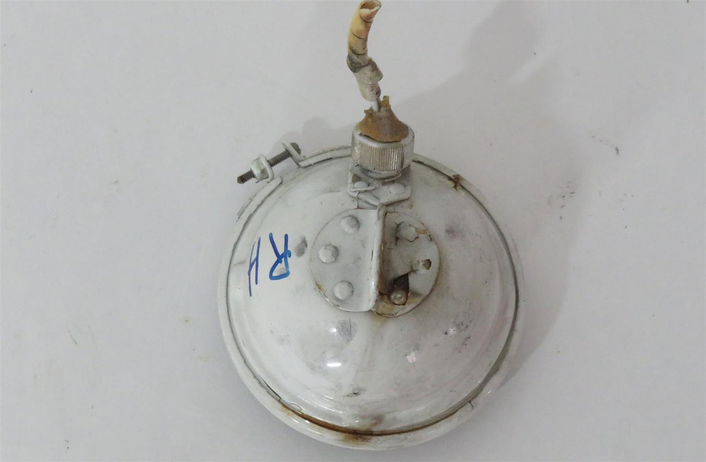 Hawker 125-700 800 Nose Gear Taxi Light Housing RH 25-7FN225-28A