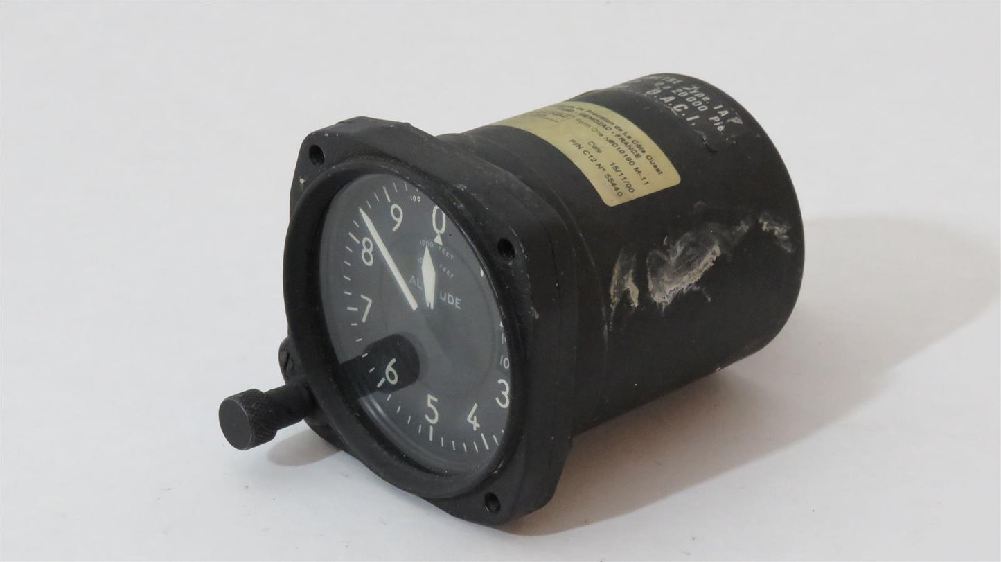 Beechcraft 95-B55 Baron Kolsman Altitude Indicator Altimeter