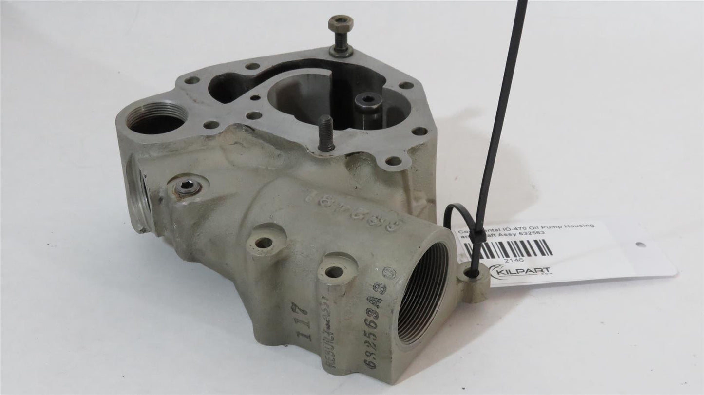 Continental IO-470 Oil Pump Housing and Shaft Assy 632563