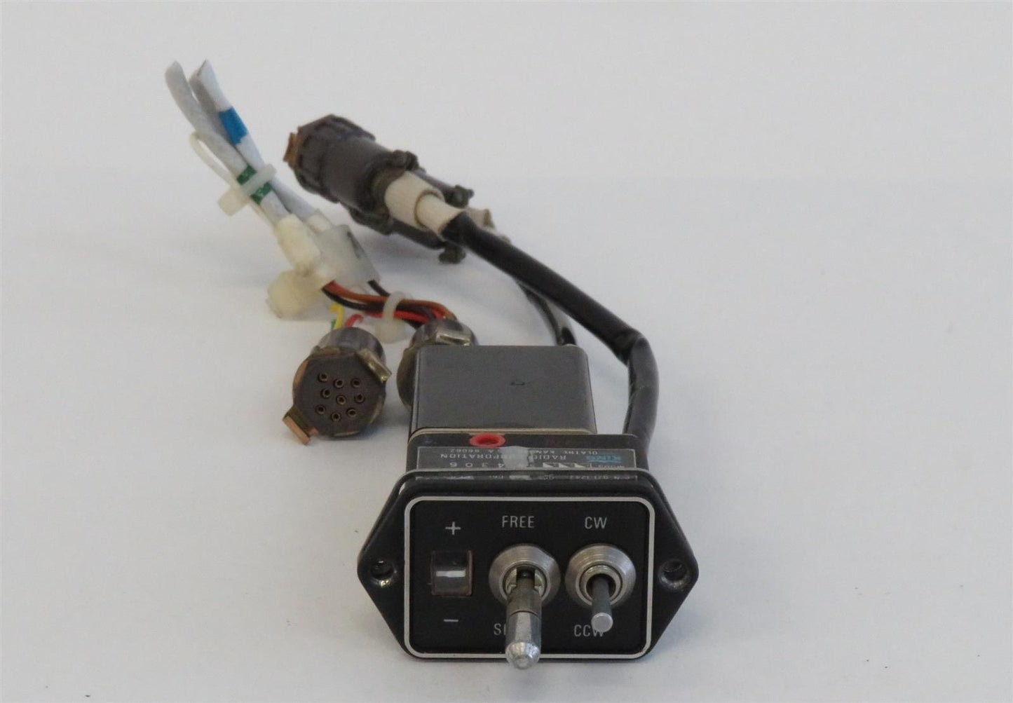 BENDIX KING KA-51B Slaving Accessory 28V Mods. 1-3 071-1242-06