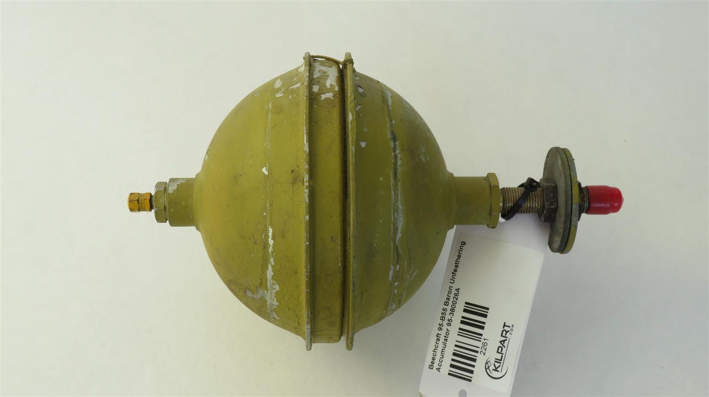 Beechcraft 95-B55 Baron Unfeathering Accumulator 95-380026A