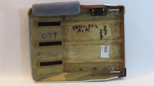 Piper PA-46-310P Malibu Center Seat Pan Assembly right 84727-02 with Armrest 84714-31