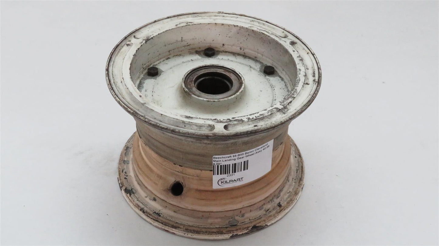 Beechcraft 95-B55 Baron Cleveland Main Landing Gear Wheel Assy 40-98 8,00"