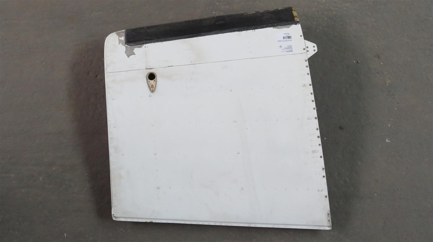 Beechcraft 95-B55 Baron LH Wing Tip Assy 95-170000-601 or 58-170000-607