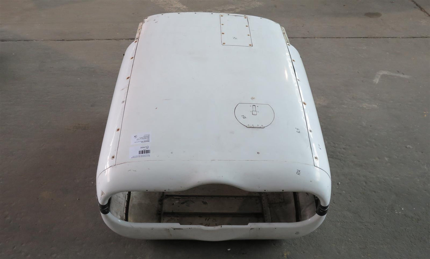 Beechcraft 95-B55 Baron RH Engine Cowling Assy 96-910011-615