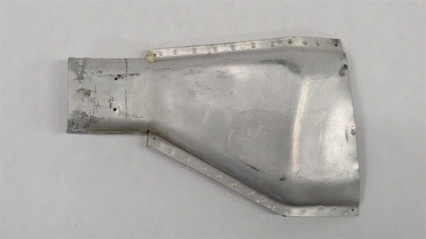 Cessna 206 210 left lower Cabin Air Outlet Heating Duct LH 1250503-1