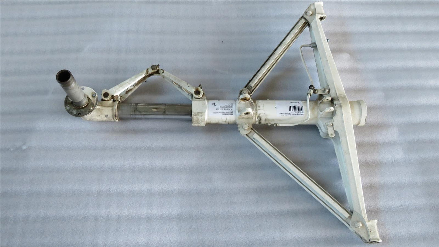 Beechcraft 95-B55 Baron RH Main Landing Gear Assy 95-810002-694 or 95-810002-652