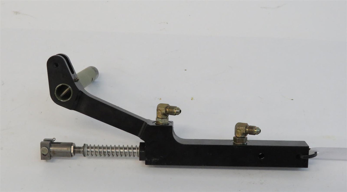 Piper PA-46-310P Malibu CYLINDER ASSEMBLY Brake Gar-Kenyon 82805-002 Rudder Pedal Inner RH 82810-004
