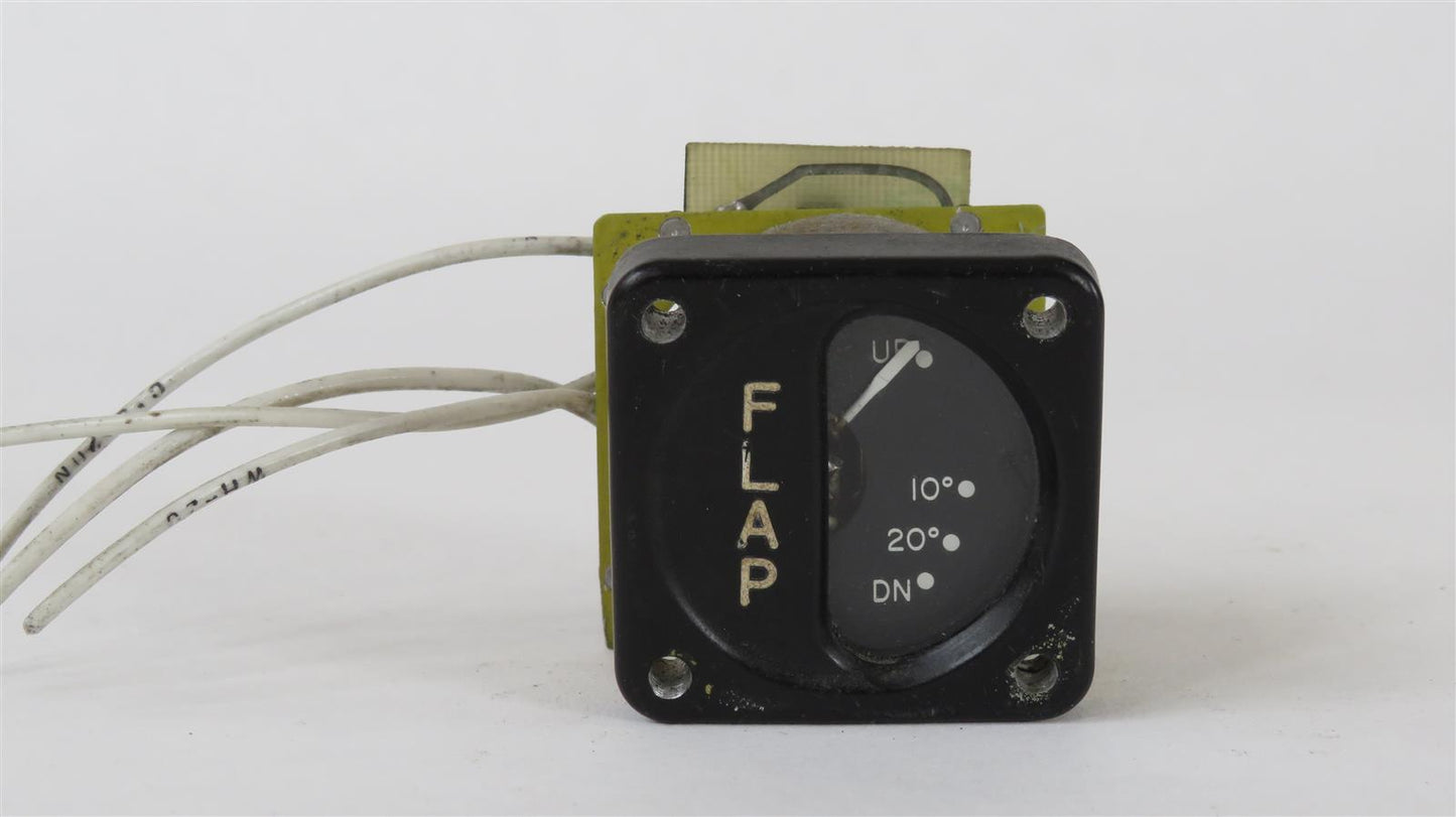 Beechcraft 95-B55 BaronFlap Position Indicator Gauge 50-384001-33 or FCD4-B1781