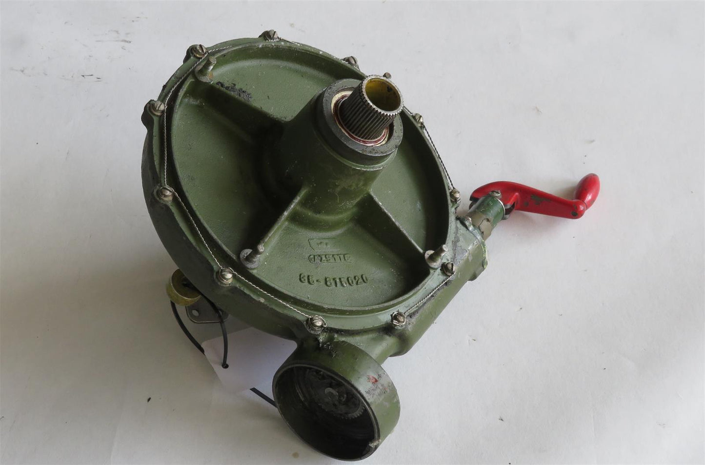 Beechcraft Bonanza Baron Landing Gear Retract Actuator Gear Box 35-815020