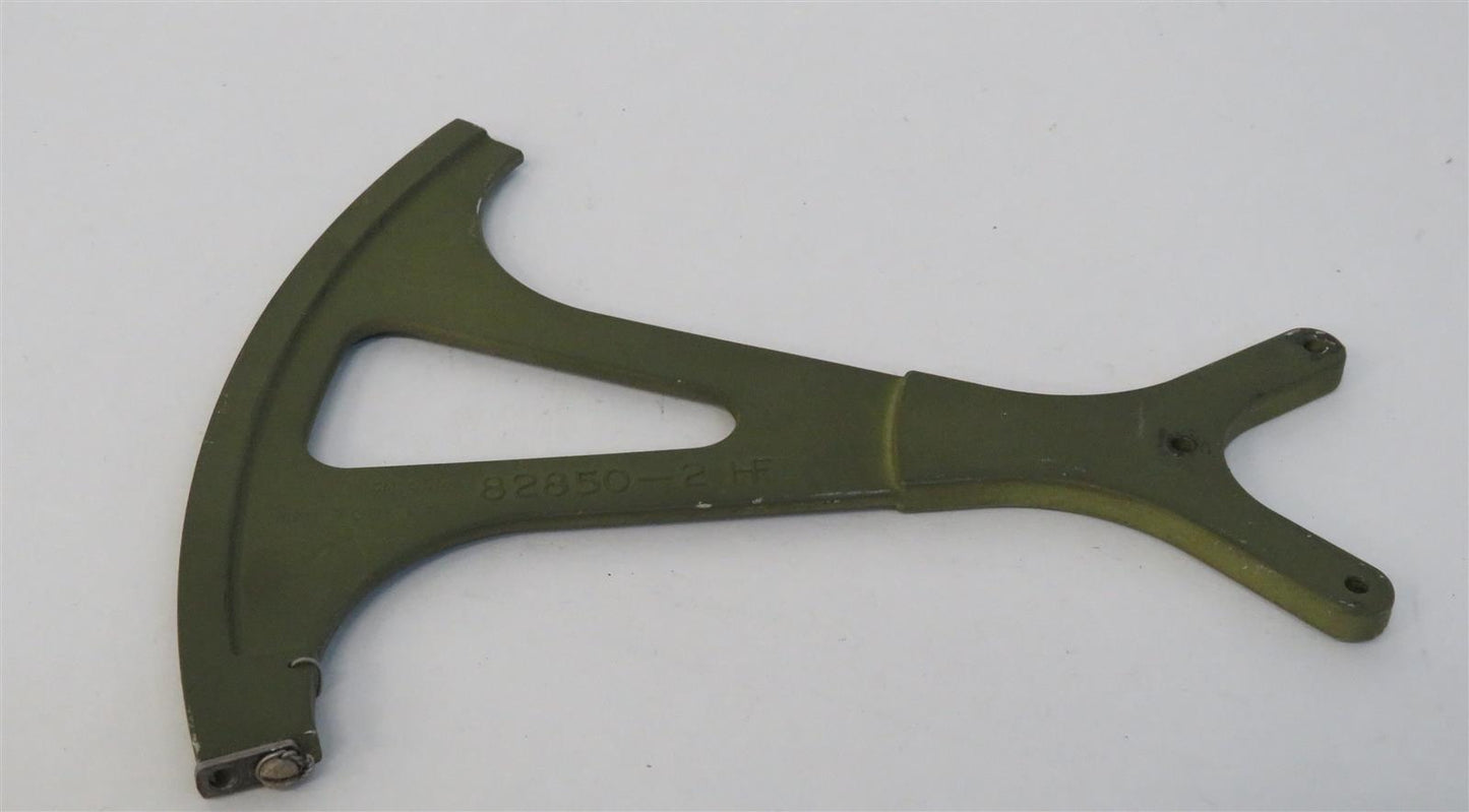 Piper PA-46-310P Malibu SECTOR Rudder Quadrant Outboard 82852-03 82852-003