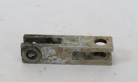 Beechcraft Bonanza Baron B55 Fitting Bellcrank Aileron Cable 35-521190